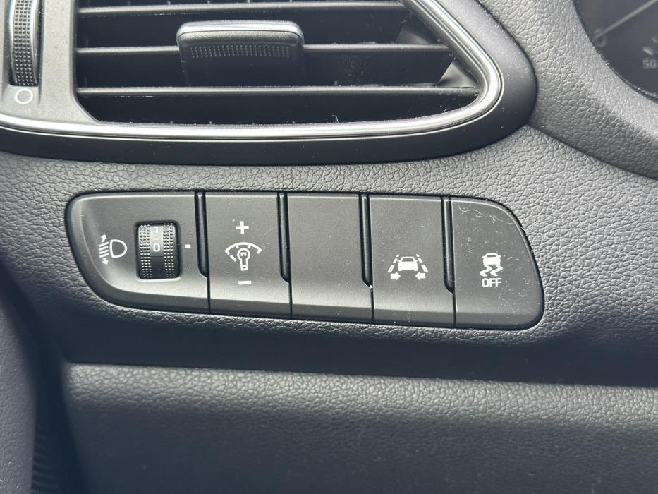 HYUNDAI i30 Fastback 2018