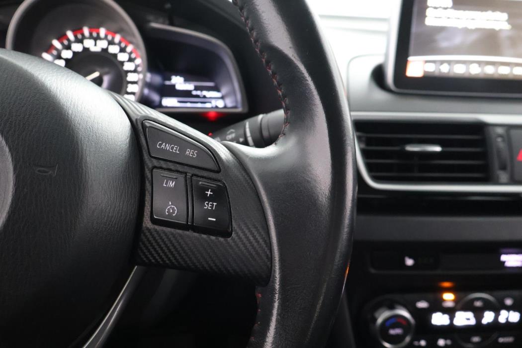 MAZDA 3 2014