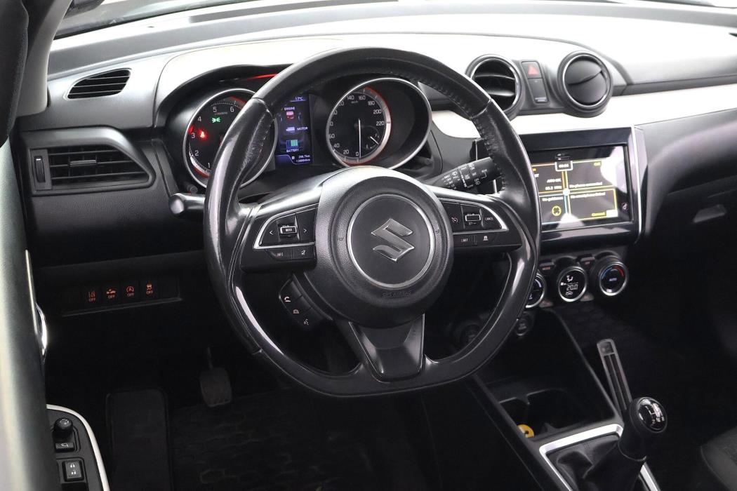 SUZUKI Swift 2020
