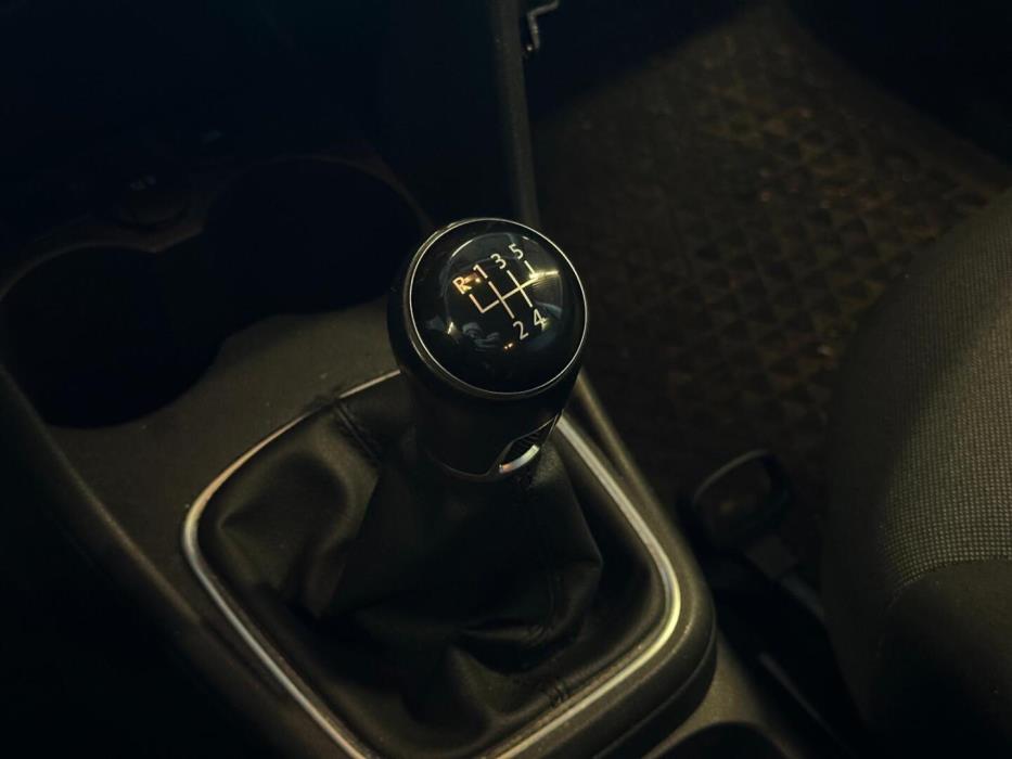 VOLKSWAGEN Polo 2017