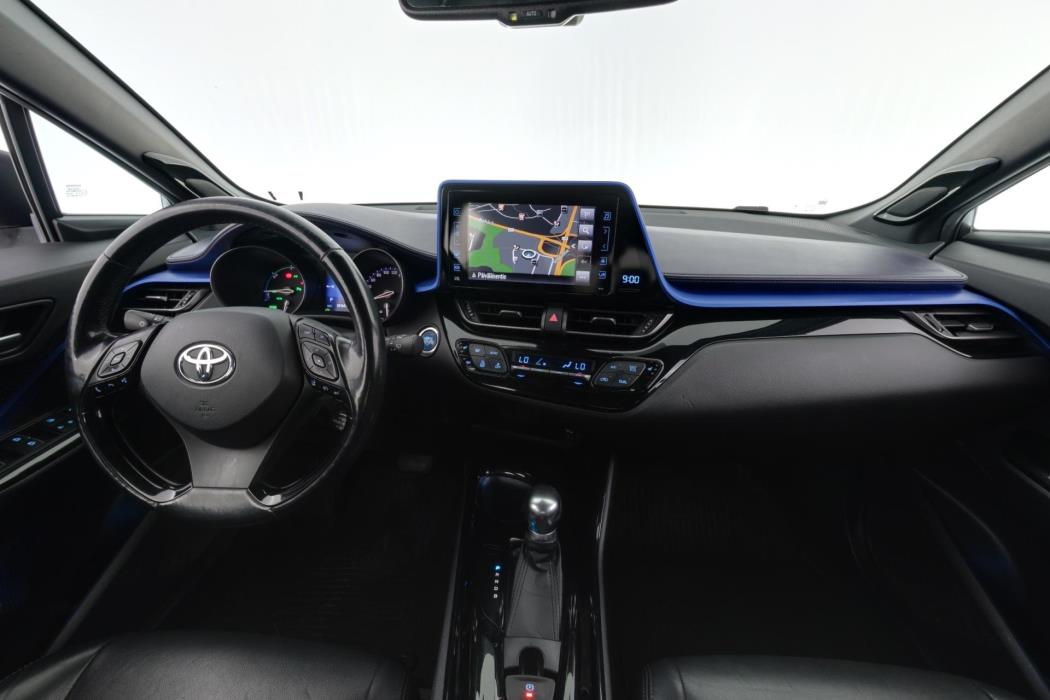 TOYOTA C-HR 2017