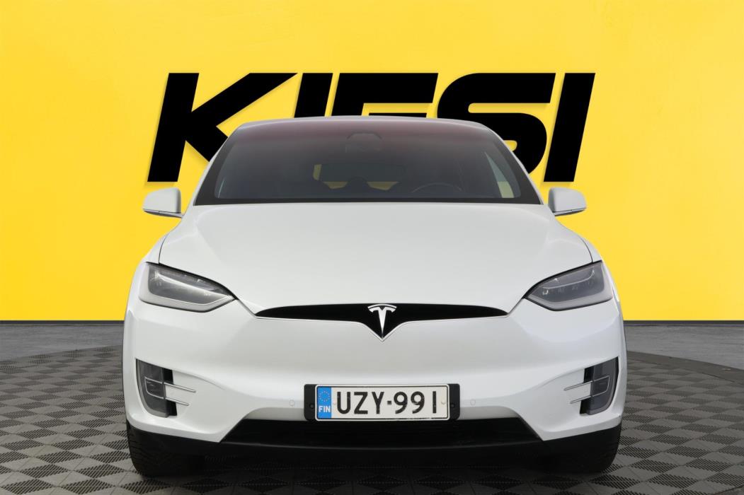 TESLA Model X 2017