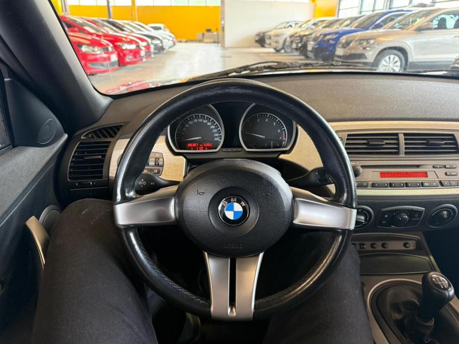 BMW Z4 2003