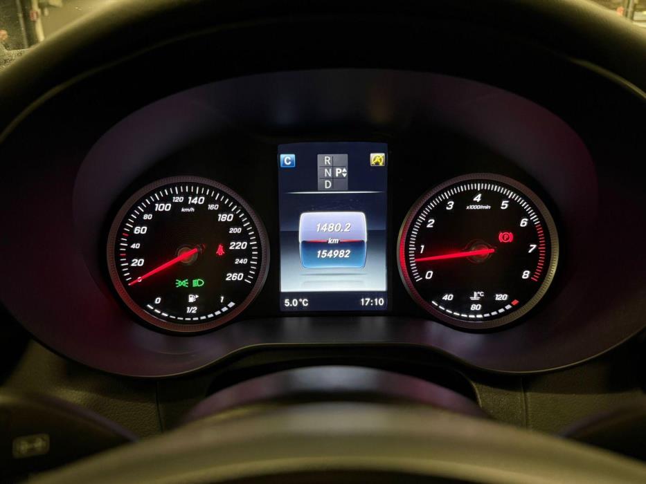 MERCEDES-BENZ C 2016