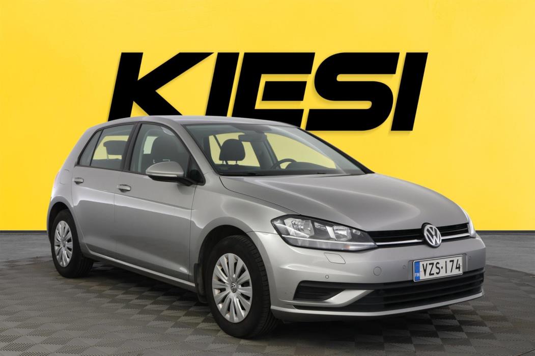 VOLKSWAGEN Golf 2018