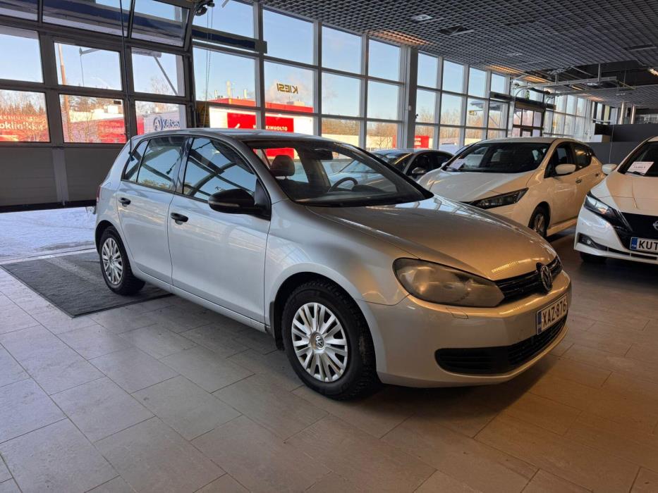 VOLKSWAGEN Golf 2011