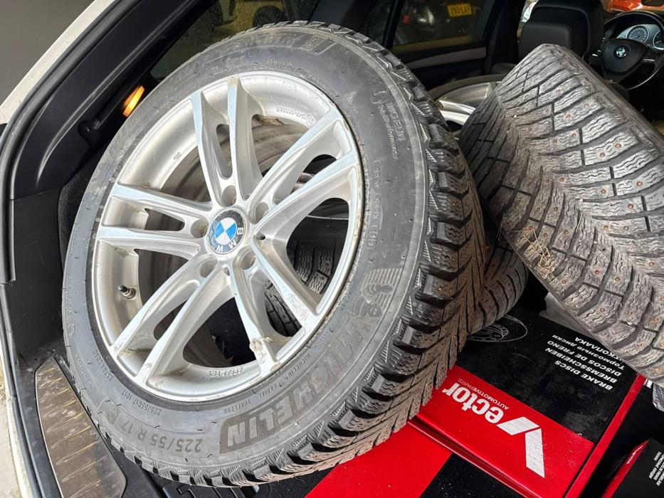 BMW 530 2011