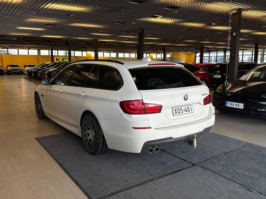 BMW 530 2011