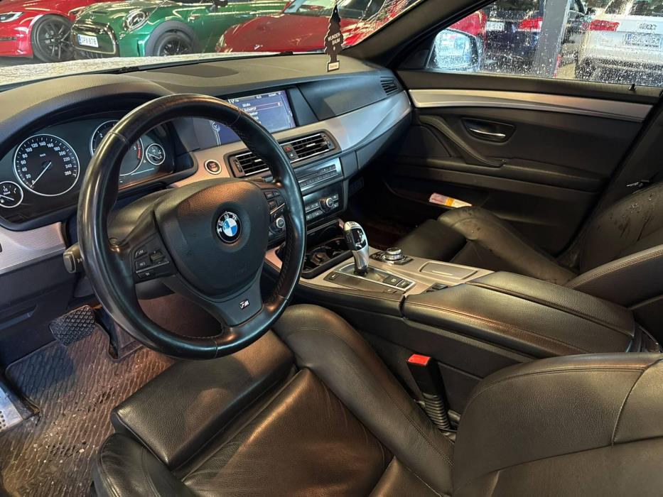 BMW 530 2011