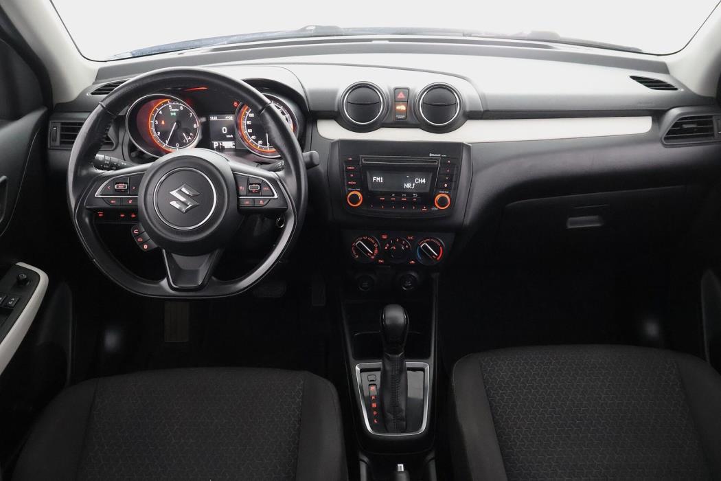 SUZUKI Swift 2021