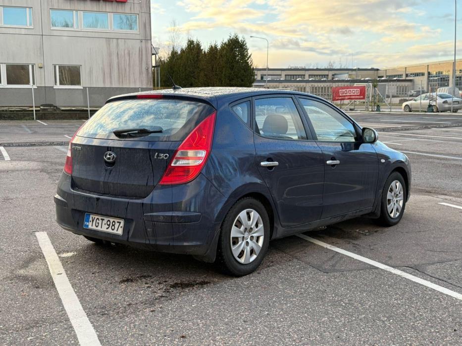 HYUNDAI i30 2007