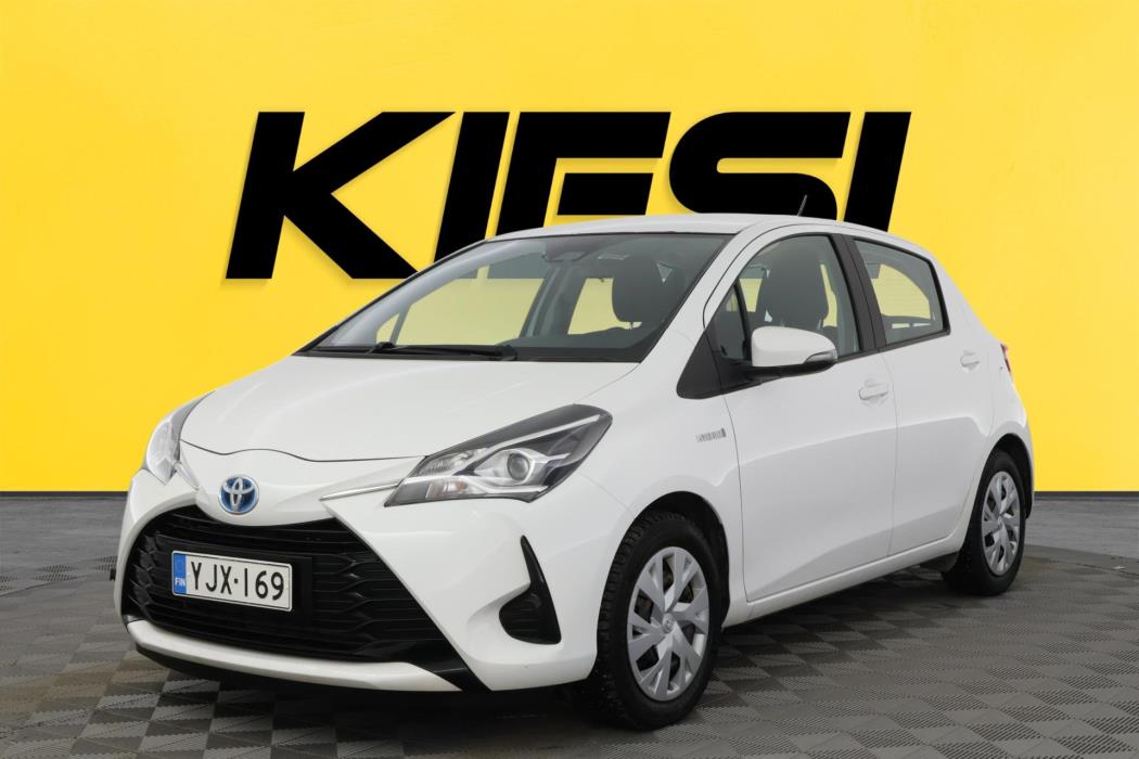 TOYOTA Yaris 2018