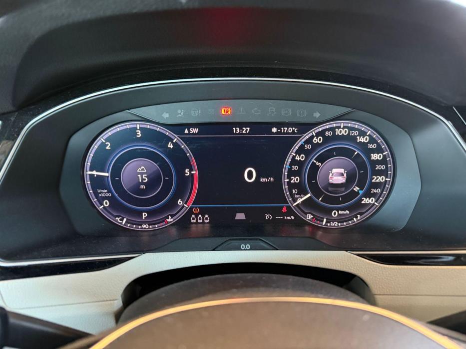 VOLKSWAGEN Passat 2017