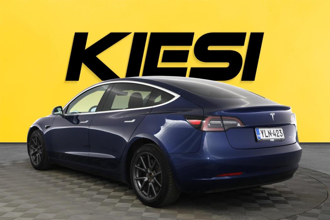 TESLA Model 3 2019