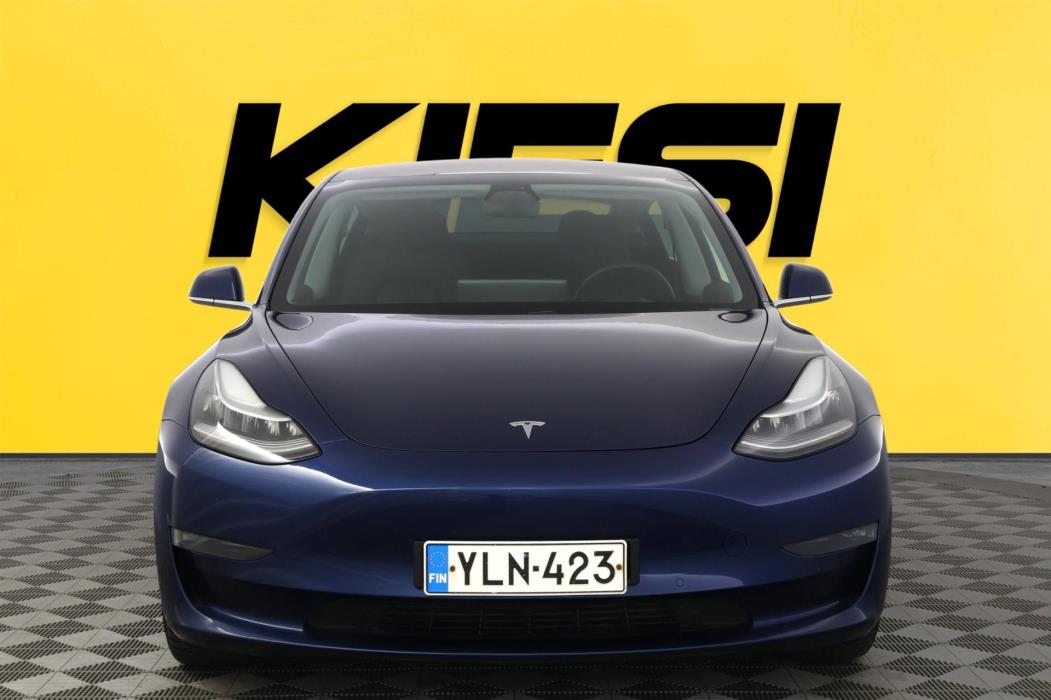 TESLA Model 3 2019