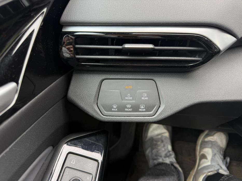 VOLKSWAGEN ID.4 2023