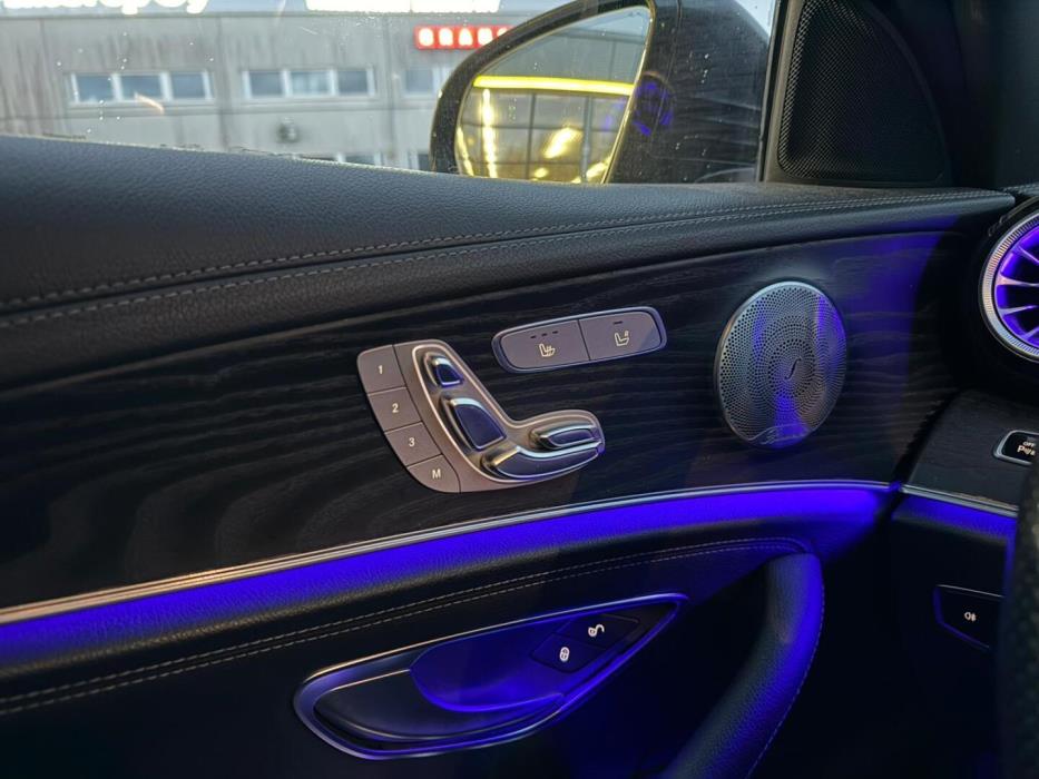 MERCEDES-BENZ E 2017