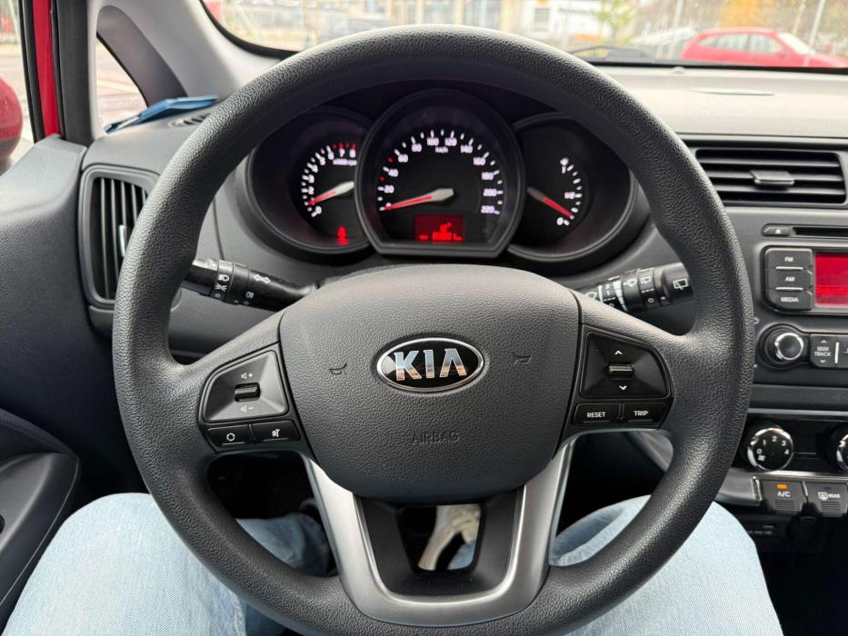 KIA Rio 2013
