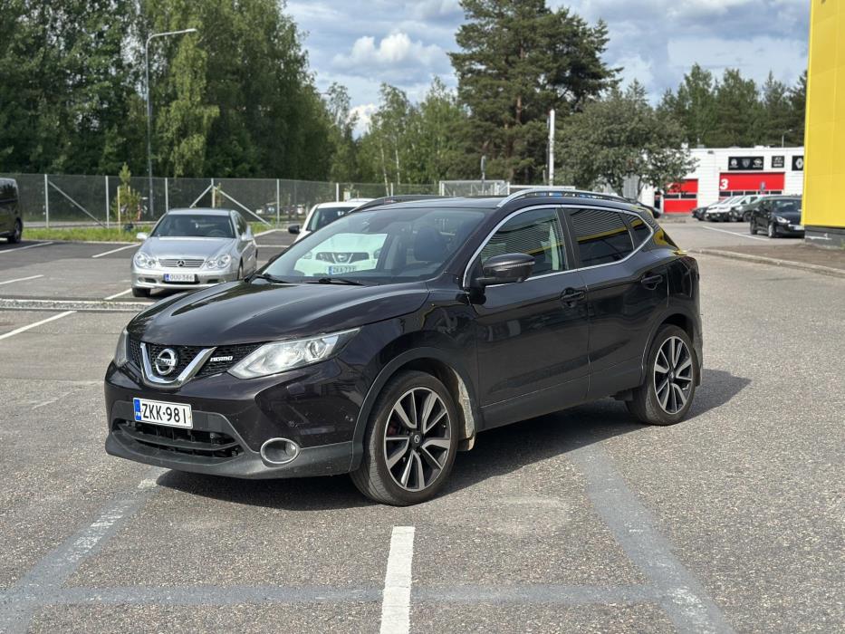 NISSAN Qashqai 2015