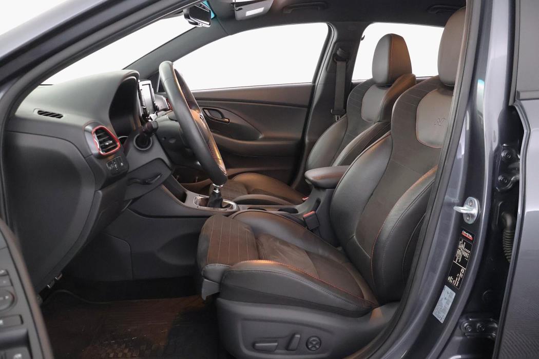 HYUNDAI i30 2019