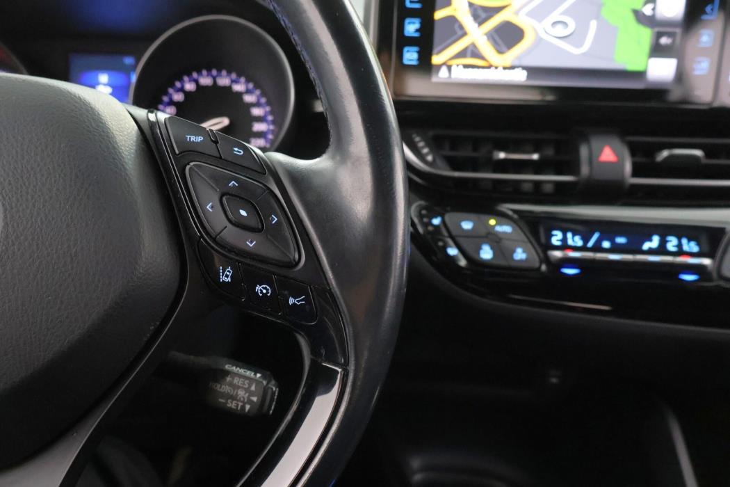 TOYOTA C-HR 2018