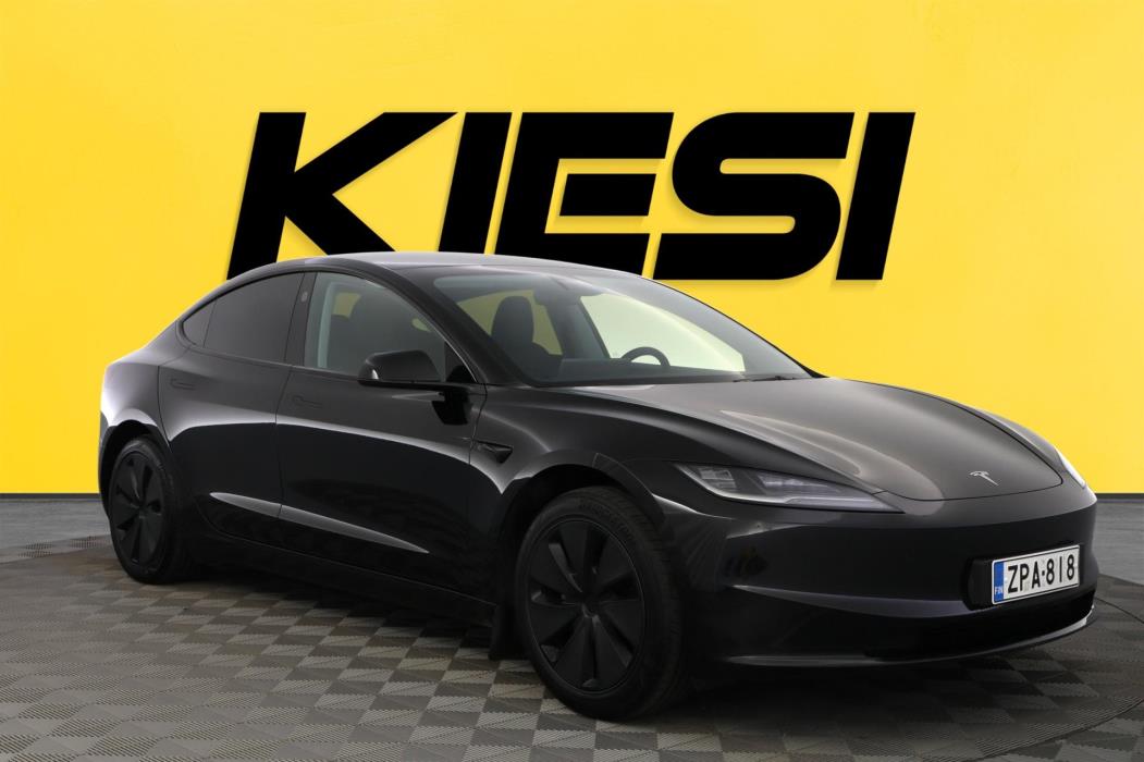 TESLA Model 3 2025