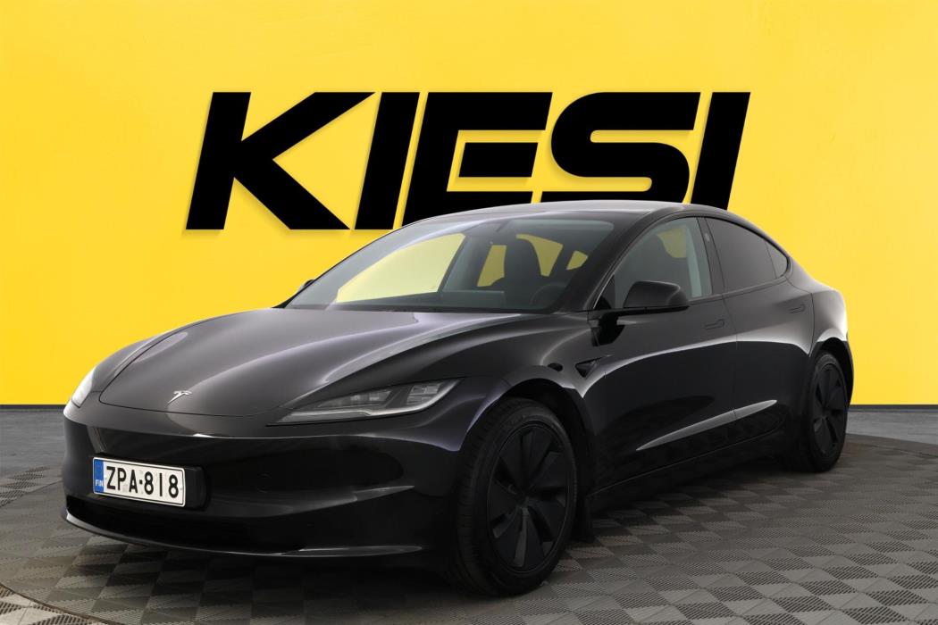 TESLA Model 3 2025