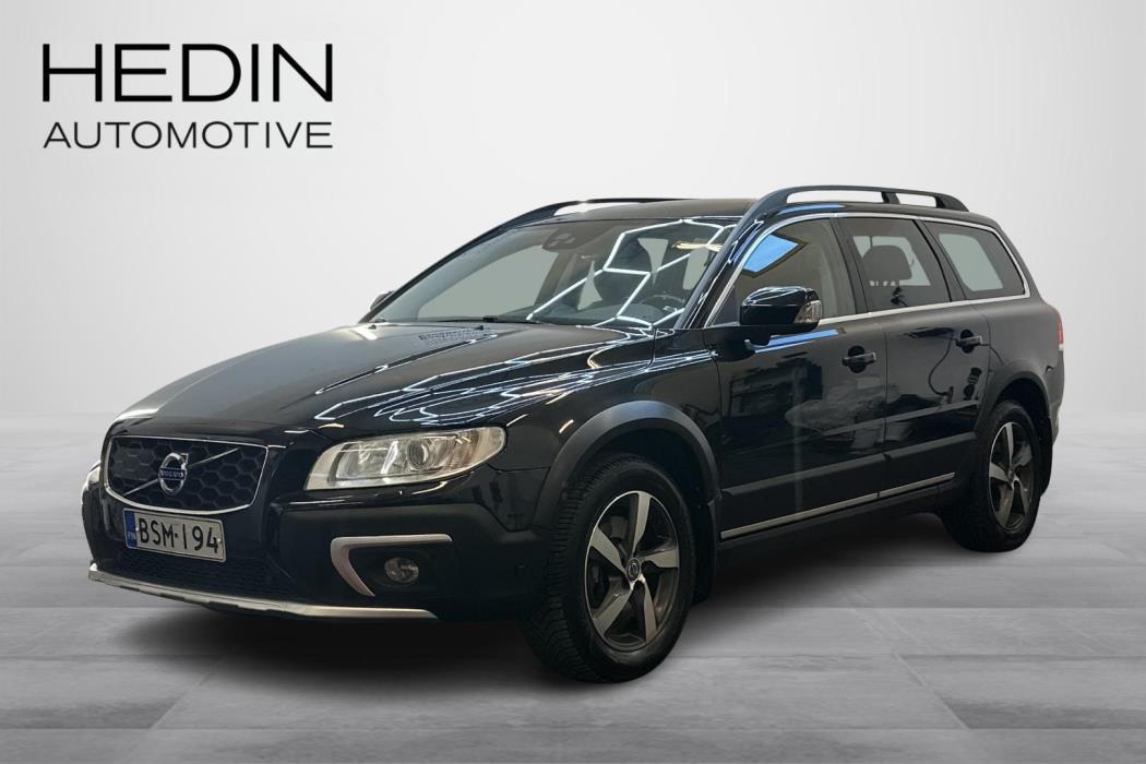 VOLVO XC70 2015