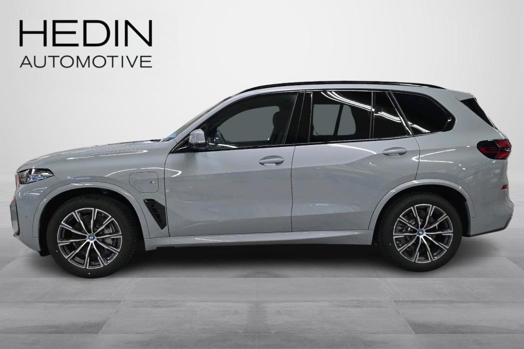 BMW X5 2025