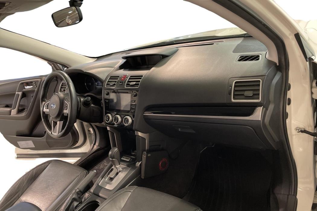 Subaru Forester 2017