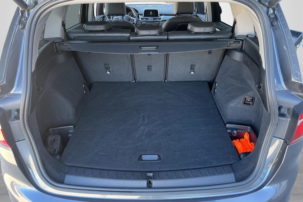 BMW 218 2022