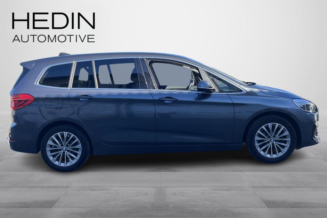 BMW 218 2022