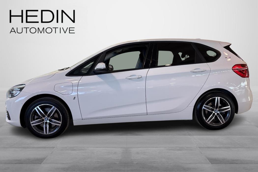 BMW 225 2017