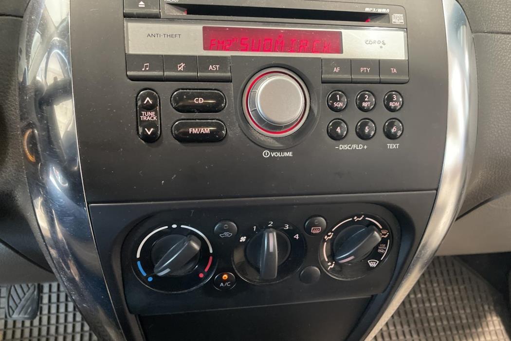 SUZUKI SX4 2010