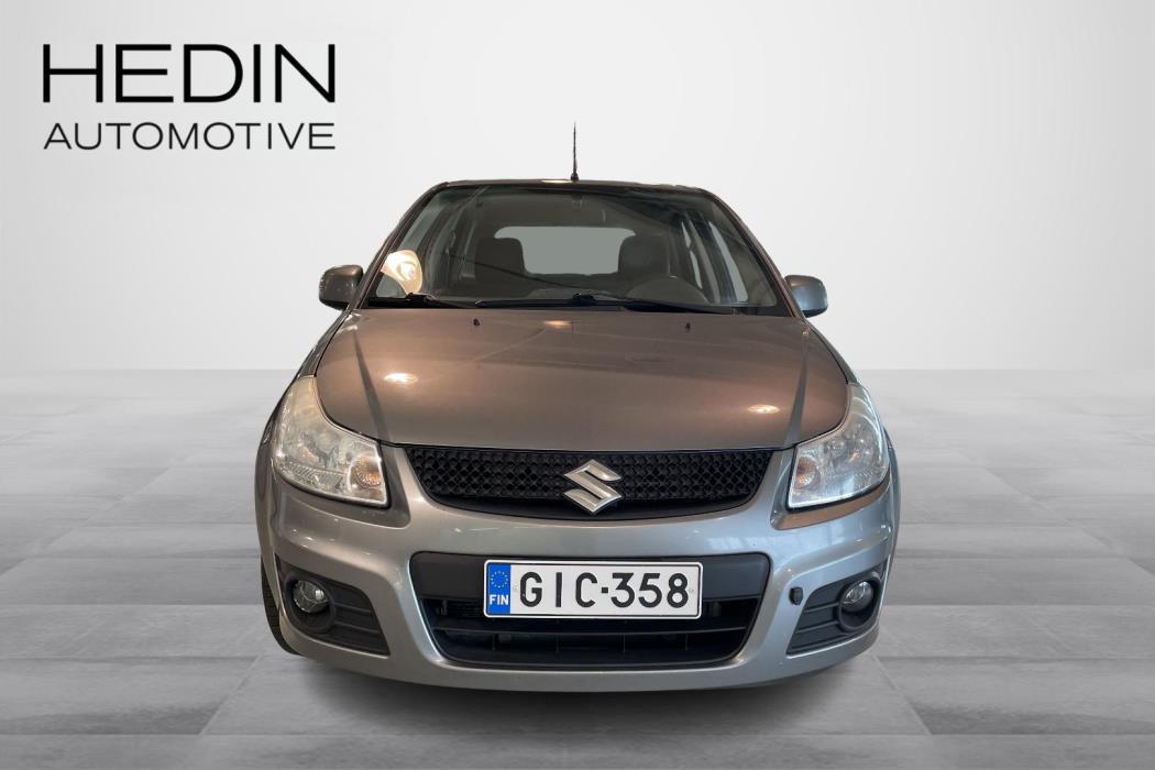 SUZUKI SX4 2010