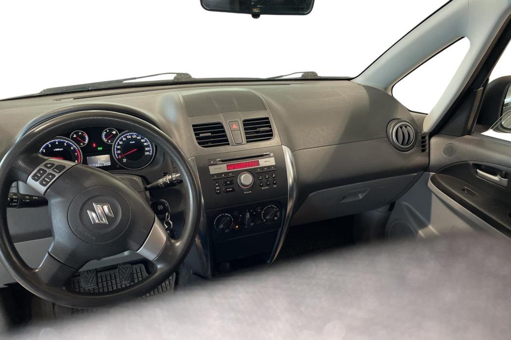 SUZUKI SX4 2010