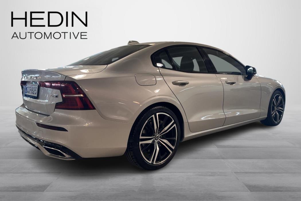 Volvo S60 2021