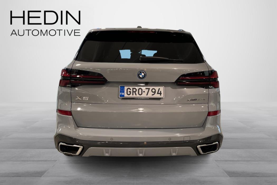 BMW X5 2025