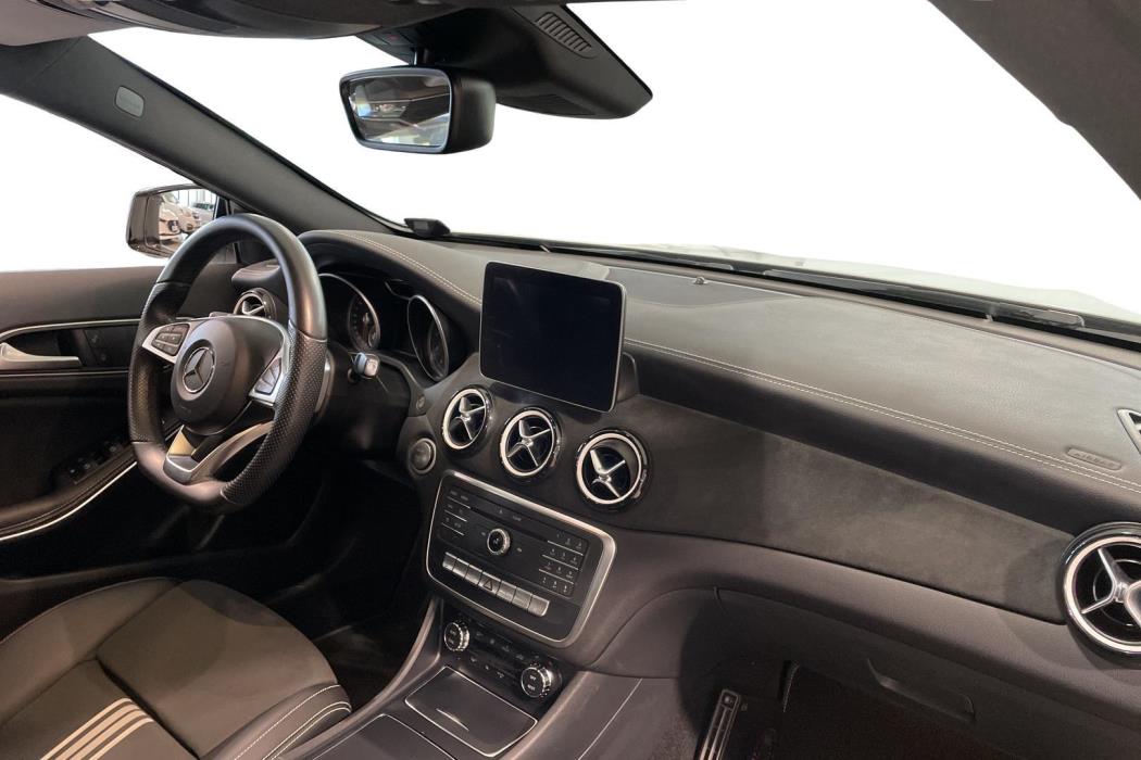 Mercedes-Benz GLA 2017