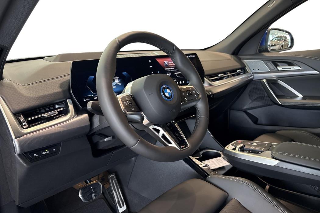 BMW iX2 2026