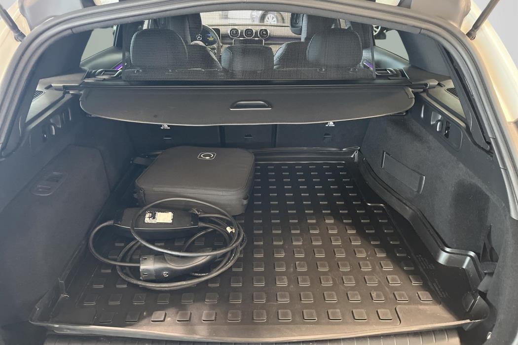 Mercedes-Benz C 2023