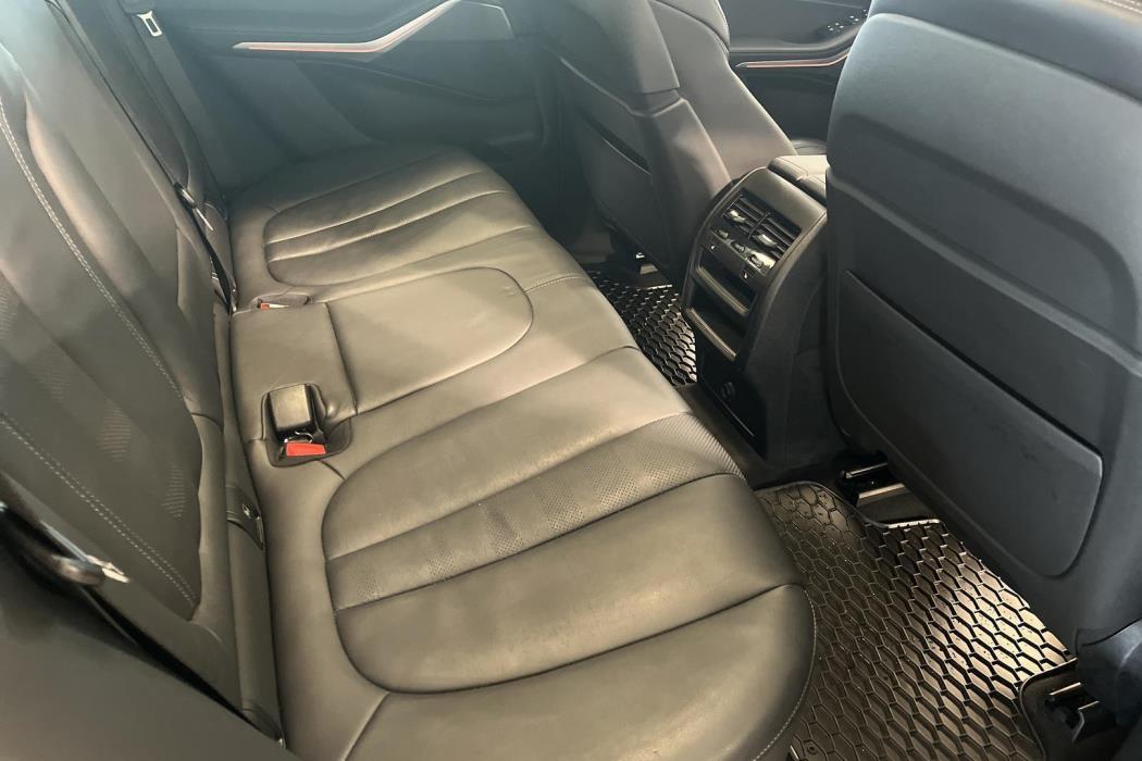 BMW X5 2021