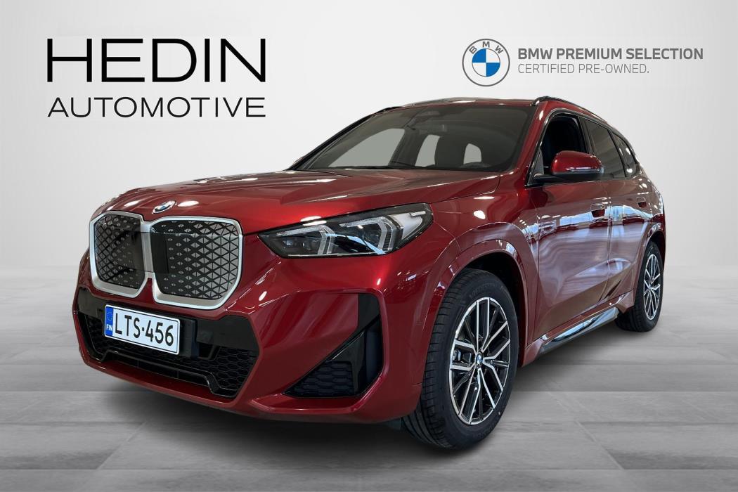 BMW iX1 2026