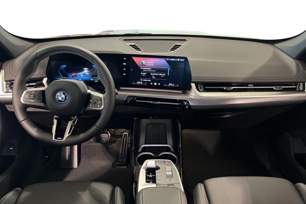 BMW iX1 2026
