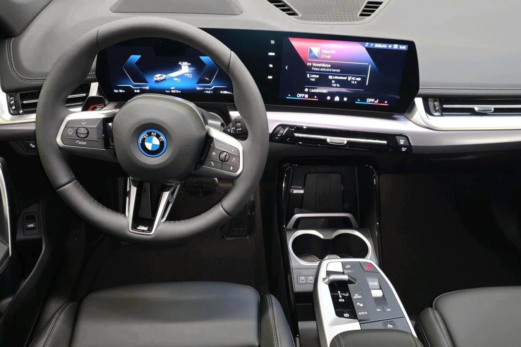 BMW iX1 2026