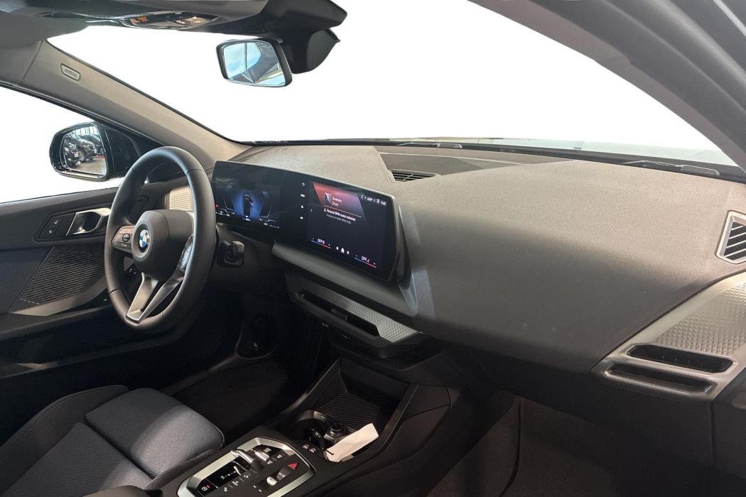 BMW 120 2026