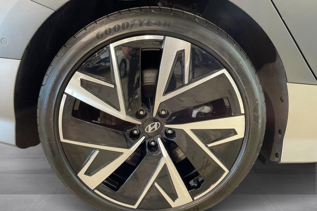 HYUNDAI IONIQ 6 2023