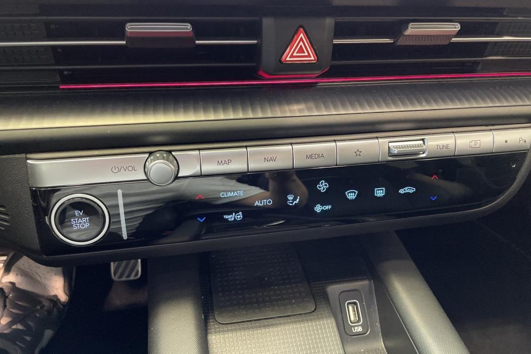 HYUNDAI IONIQ 6 2023