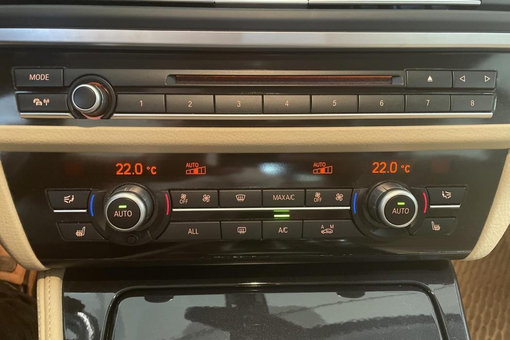BMW 520 2013