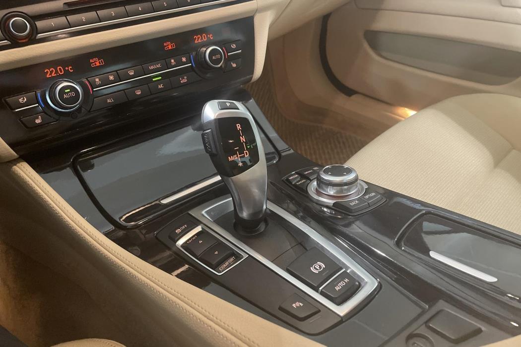 BMW 520 2013